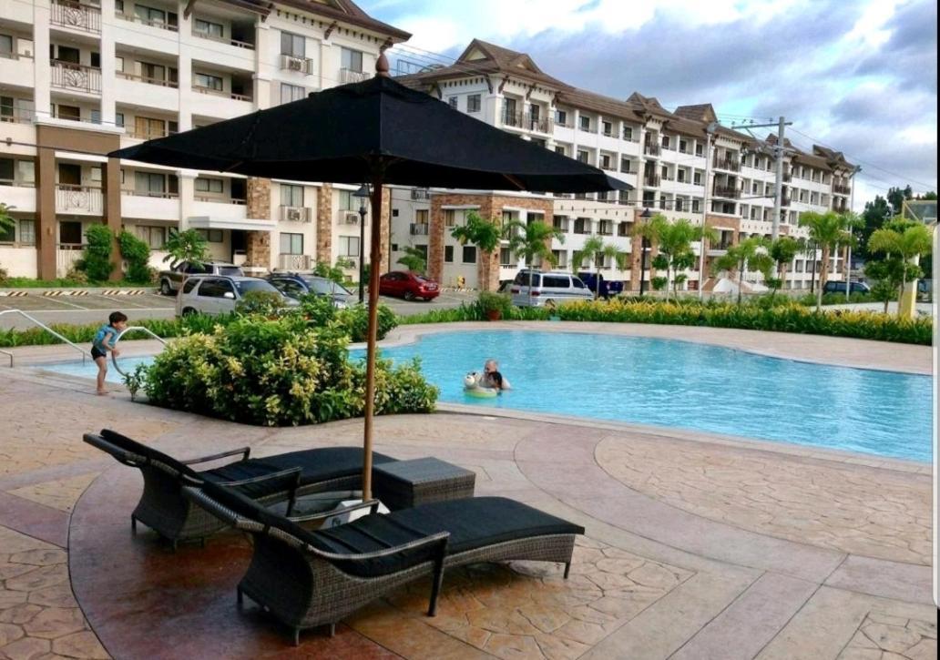 Ri'S One Oasis W Free Pool Back Of Sm City Mall Davao City Exterior foto